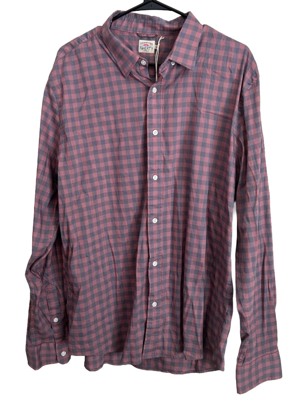 NWT Faherty The Movement Shirt in Berry Skies Check button down long sleeve